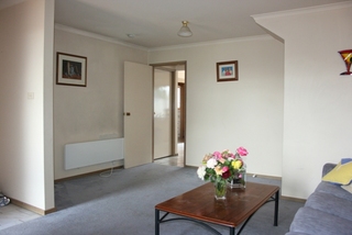 Lounge 2 (2007-11-10)