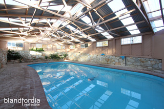 Pool (2012-05-31)