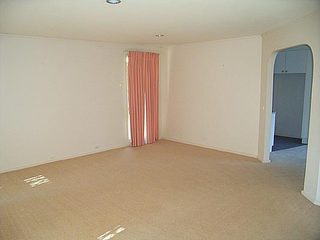 Lounge (2006-05-17)