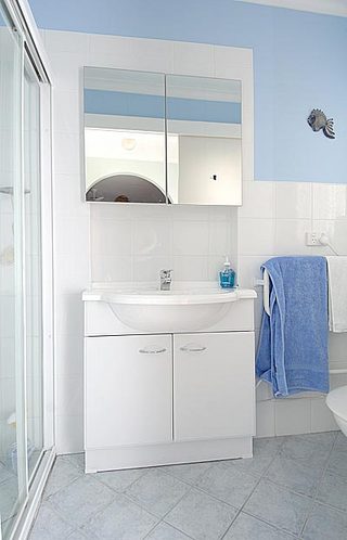 Ensuite (2005-06-24)