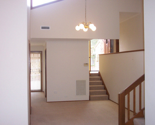 Living room (2004-12-10)