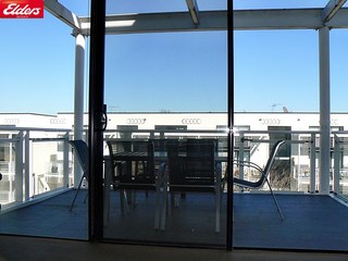 Balcony (2012-08-24)