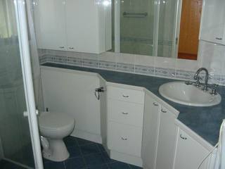 Ensuite (2004-01-30)