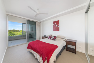 Bedroom 1 (2015-02-23)