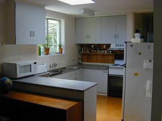 Kitchen (2001-11-28)