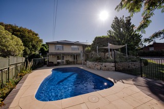 Beautiful Pool (2015-01-02)