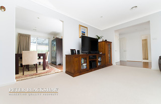 Formal lounge / Dining area (2014-11-12)