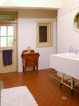 Bathroom (2003-11-18)