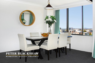Dining room (2013-10-08)