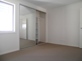 Bedroom 1 (2014-08-15)