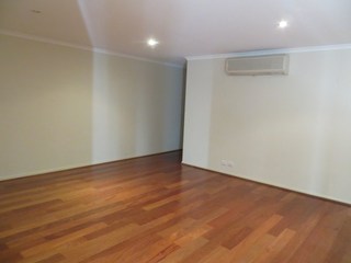 Living Room (2015-07-09)