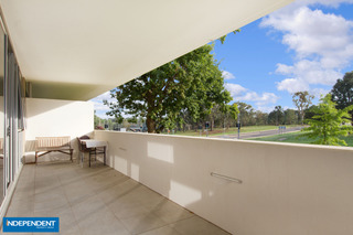 Balcony (2014-04-04)
