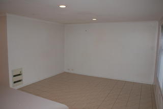 Family Room (2013-05-31)