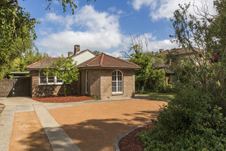 Main Photo (2015-09-29)