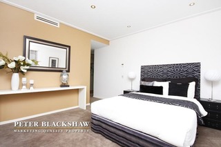 Bedroom 1 (2013-02-21)