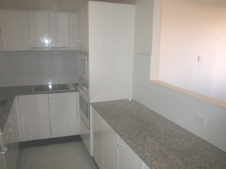 Kitchen (2004-10-08)