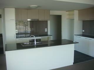 Kitchen (2010-04-07)