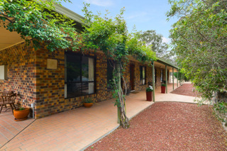 Front verandah (2014-03-04)