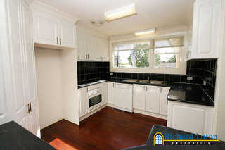 Kitchen (2005-11-10)