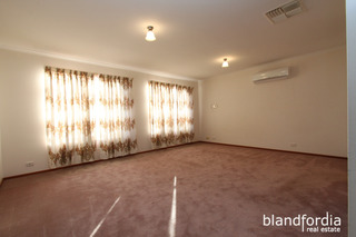Main Bedroom (2012-05-31)