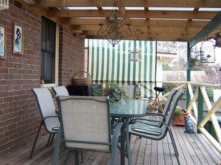 covered deck (2006-07-03)