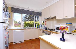 Kitchen (2004-10-14)