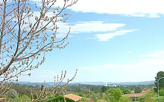 View from front (2006-10-18)