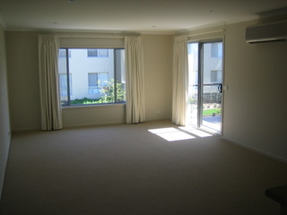 Living Room (2014-12-09)
