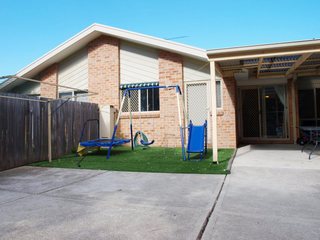 Rear Courtyard (2013-11-01)