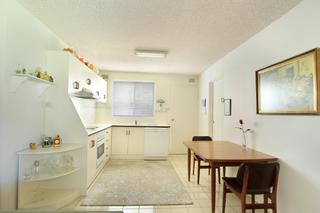 3/19 Campbell Street Wollongong - Dining (2015-02-04)