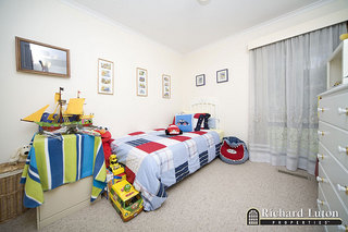Bed 2 (2008-03-04)