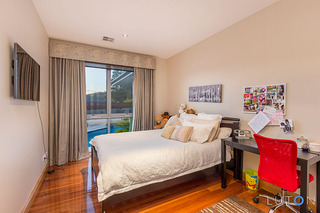 Bedroom Two (2015-10-06)