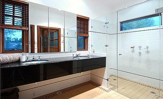 Ensuite (2004-10-20)
