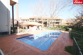 Pool (2012-05-31)