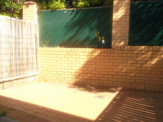 Courtyard (2013-10-28)