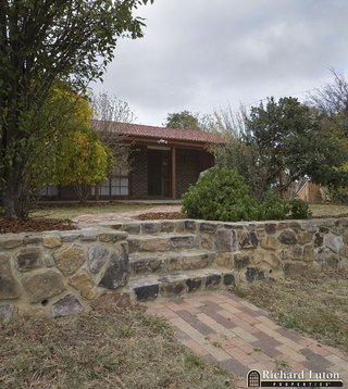 Entrance (2008-04-23)