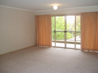Lounge (2009-10-06)