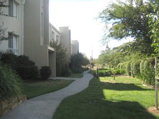Complex grounds (2011-11-28)