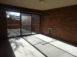 Living Room (2014-11-03)