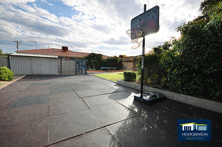 Basketball Area (2013-04-18)