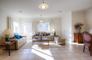 Living Room (2011-08-17)