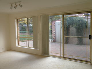 Living Room (2011-11-24)