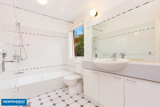 Bathroom (2015-01-27)