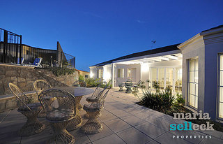 Outdoor Entertaining (2009-03-12)