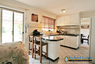 Kitchen (2005-11-25)
