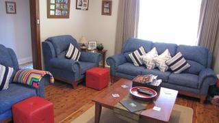 Lounge Room (2015-11-13)