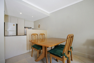 Dining Room (2014-07-25)