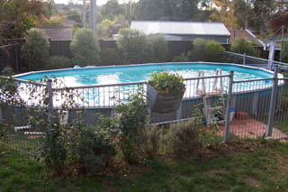 Pool (2005-05-06)
