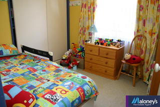 Bed 2 (2006-10-31)