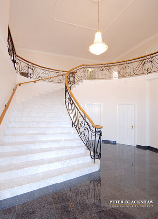 Foyer (2006-07-11)